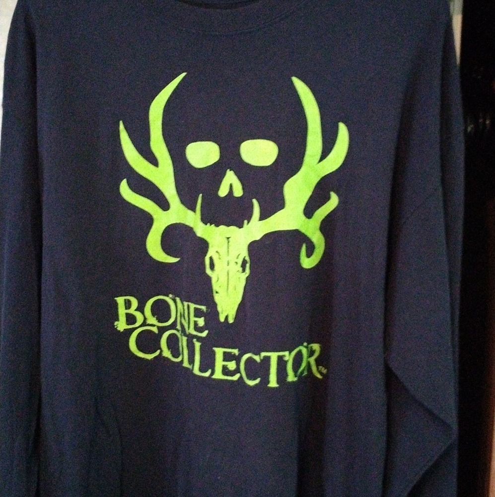 A bone collector long sleeve t shirt